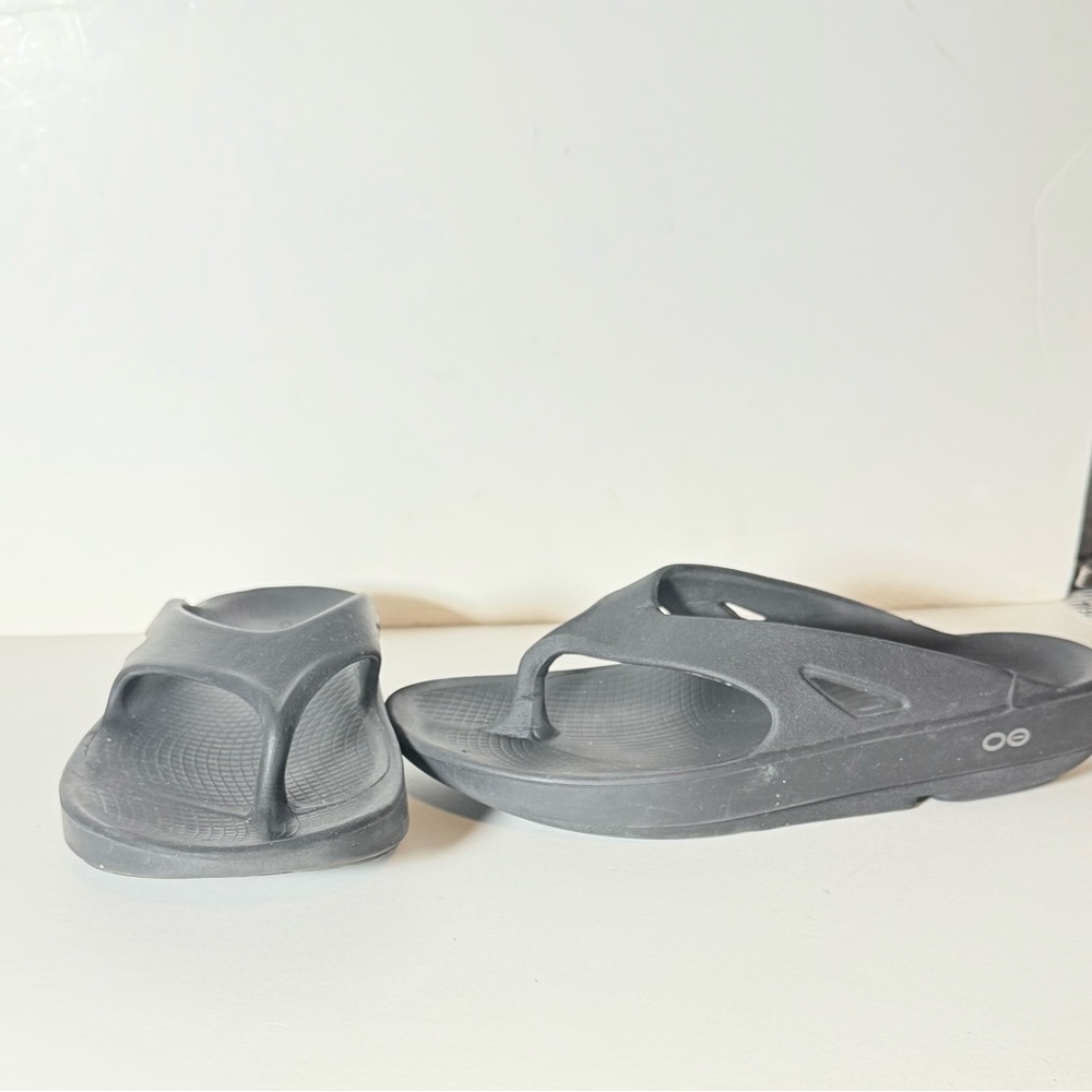 OOFOS Sport Unisex Slide Sandals - Lightweight Recovery Reduces Stress on Feet